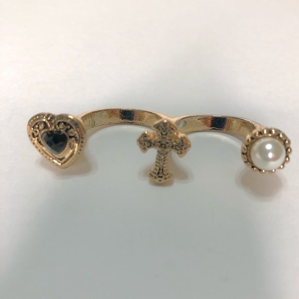 Forever 21 Double Pearl Heart Cross Ring​​ - Picture 3 of 4